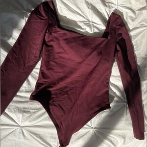 Aritzia babaton contour bodysuit